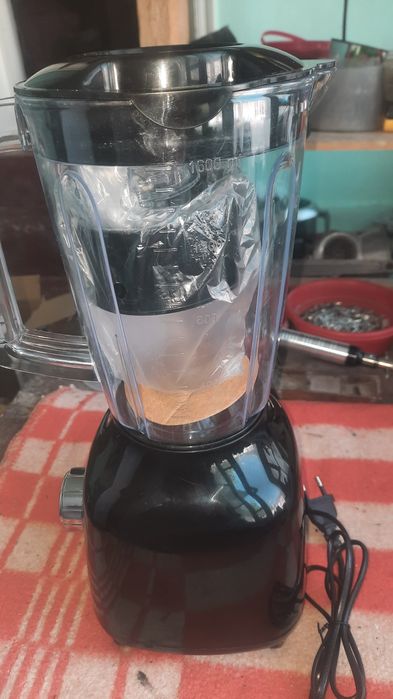 Блендр СТАРЛЮКС, янги.