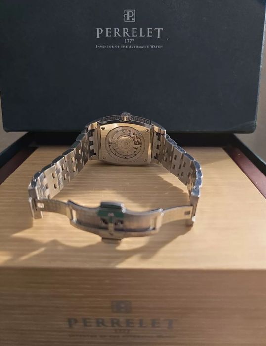 Perrelet 1777 power reserve automatic
