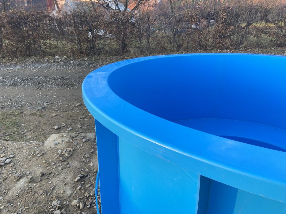 Piscina / ciubar