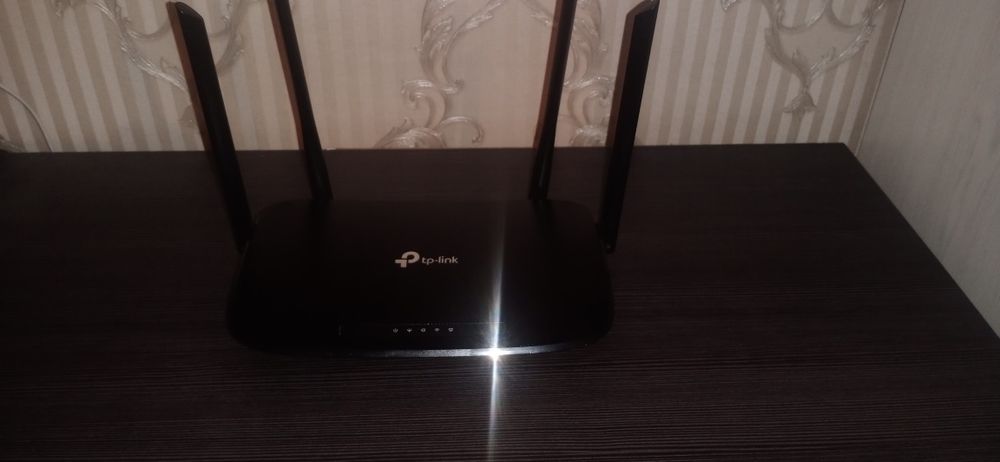 Роутер tp-link AC1200 Archer VR300