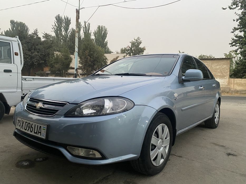 Chevrolet Gentra (navarot)