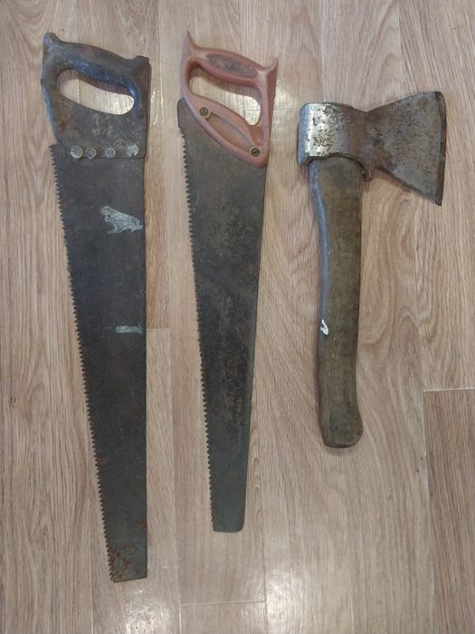 Топор пила.         .