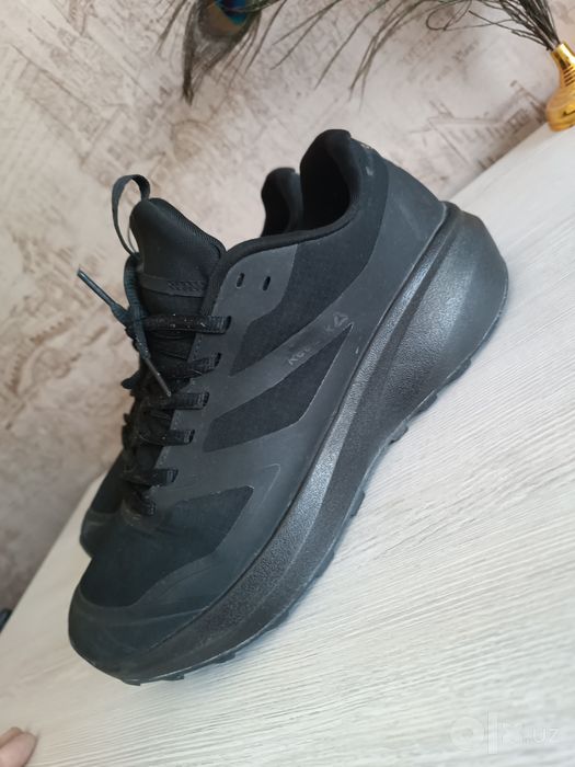 Оригинальные кроссы Reebok