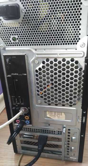 Компютър 6-core, 10gb ram, Windows 10