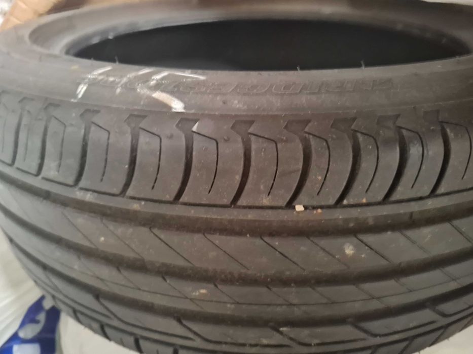 Летни гуми 215/50/18