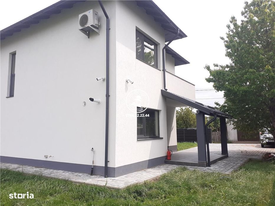 Vila  de vanzare  Breazu,