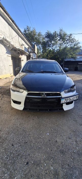 Митсубиси лансер 10