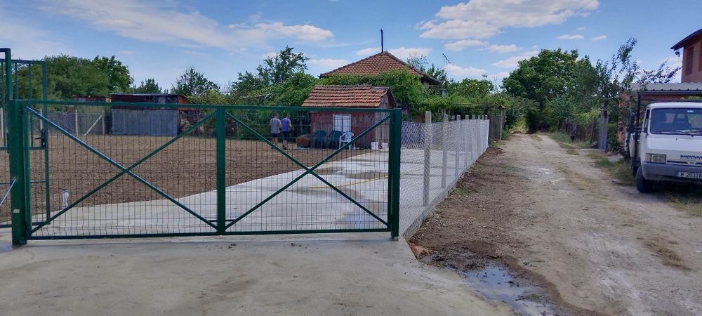 Изграждане на септични ями, огради;ограда с мрежа