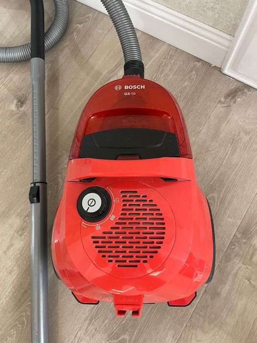 Пылесос Bosch GS-10