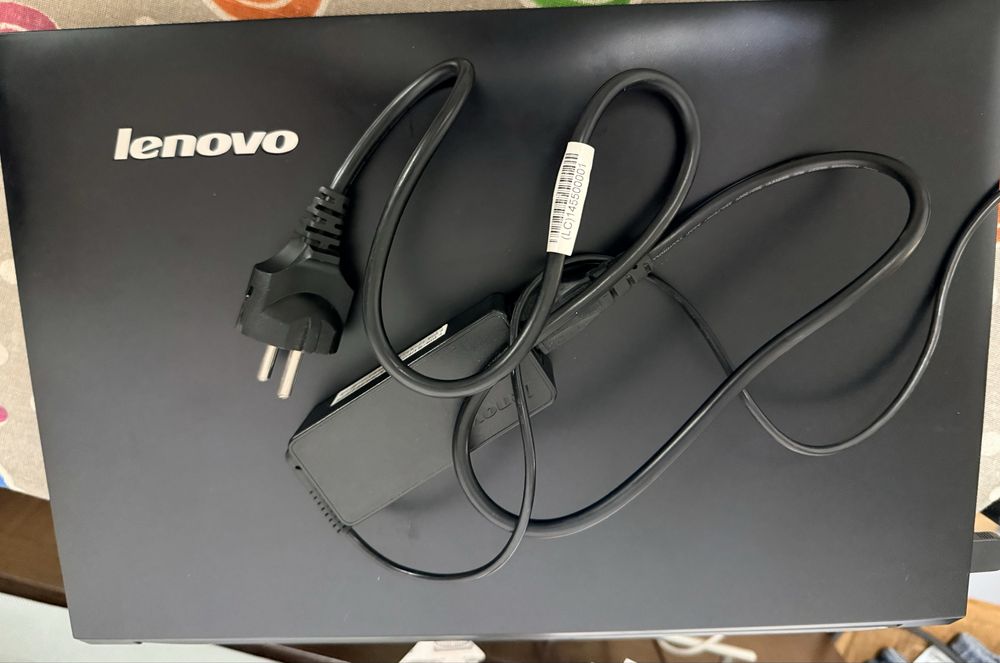 Laptop Lenovo B50-80