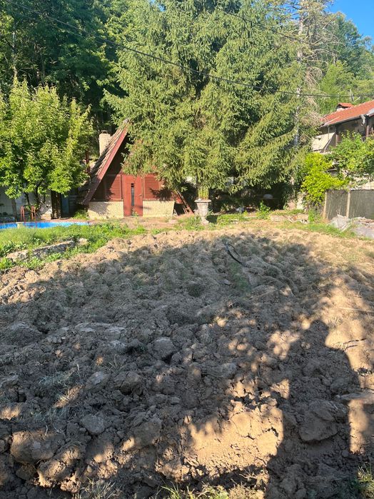 Дворно място на 20 км от Велико Търново