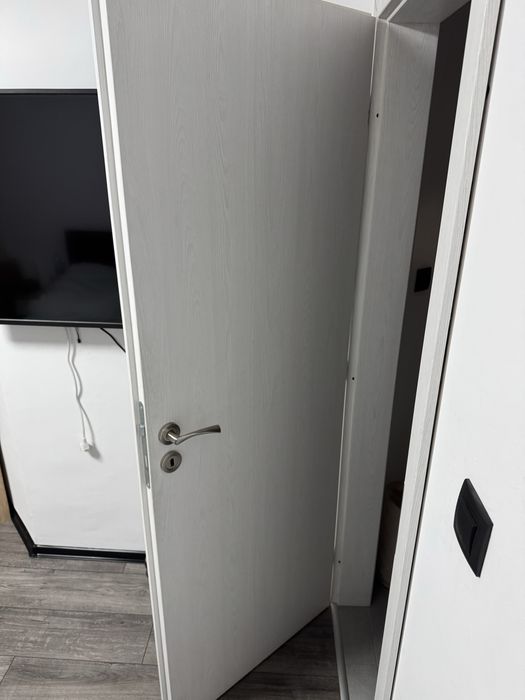 Интериорна врата