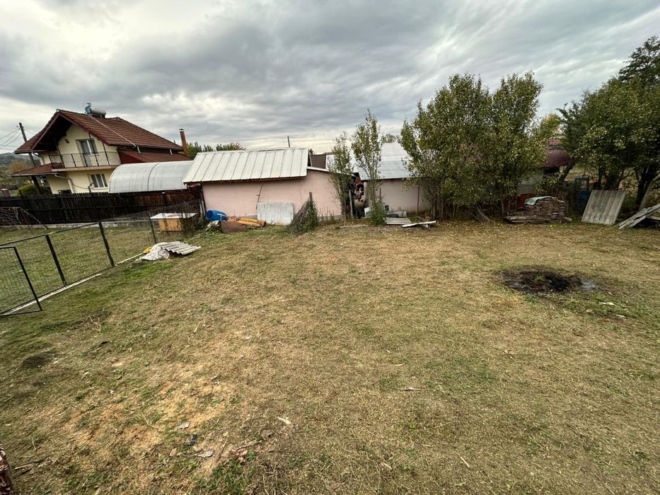 Vand casa in comuna Popesti