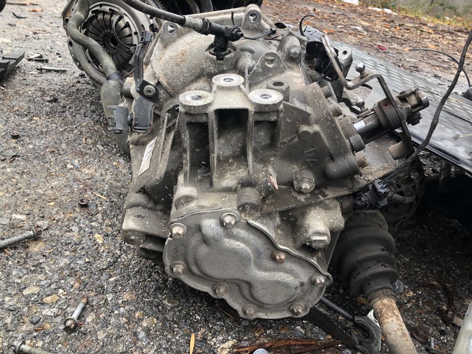 5 степенна скоростна кутия за opel astra h 1.7 cdti 101 к с