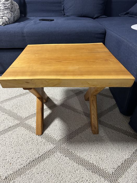 Масичка за кафе от масив ръчна изработка! Уникат!