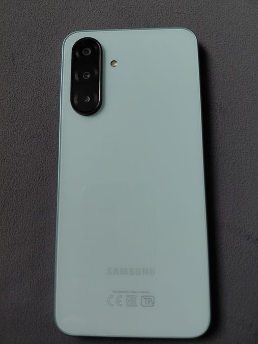 Продам смартфон Samsung Galaxy A26