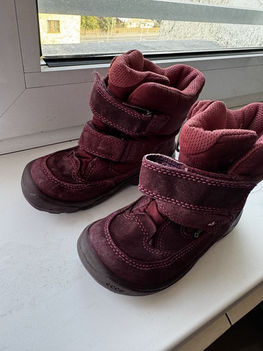 Продам детские демисезонные сапоги-ботинки ECCO