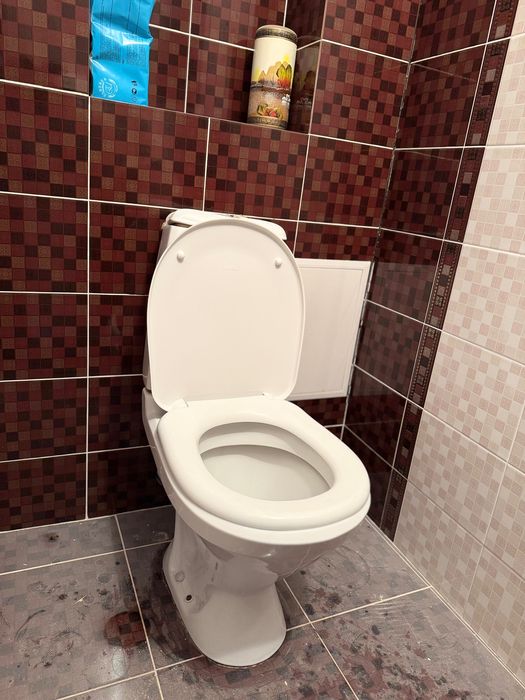 Унитаз б/у хорошее состояние