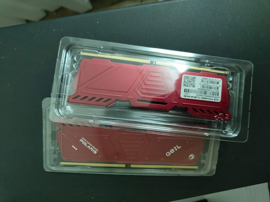 Продам комплектующие новые  i7 13700