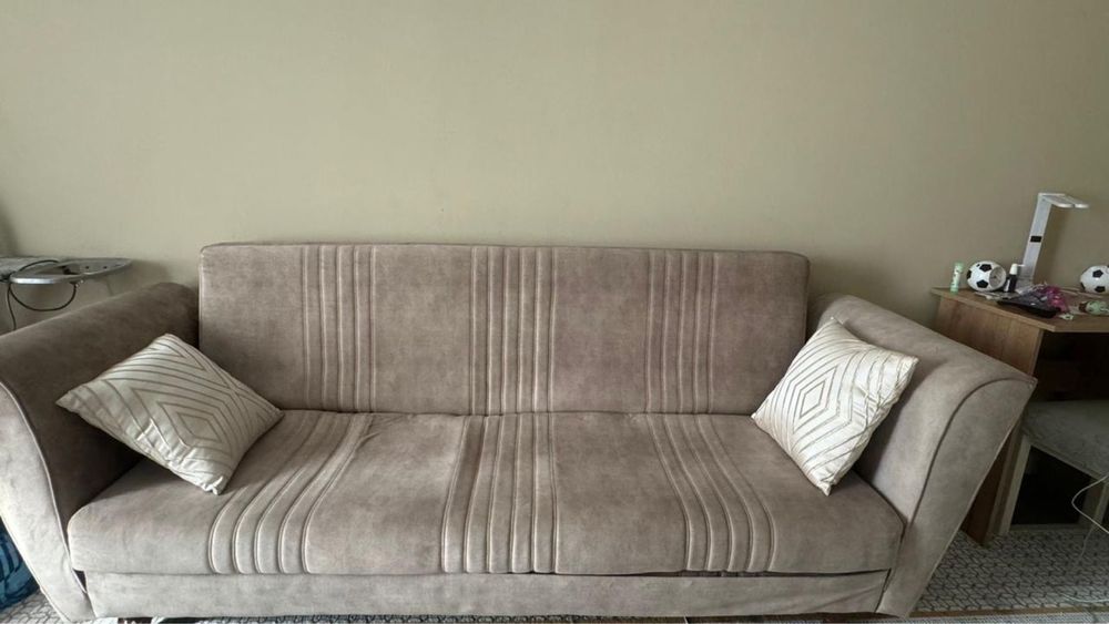 Диван для гостиной