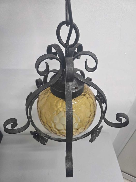 Полилей кованo желязо