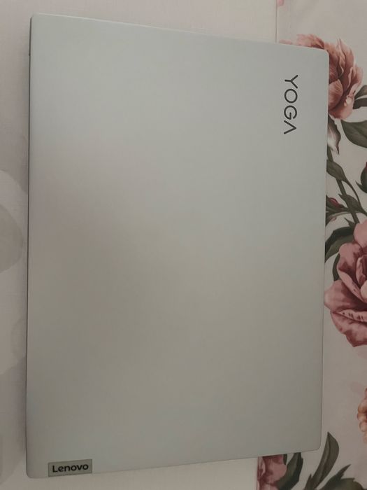 Laptop Lenovo Yoga Slim 7i Pro – i5, 16GB RAM, stare foarte bună