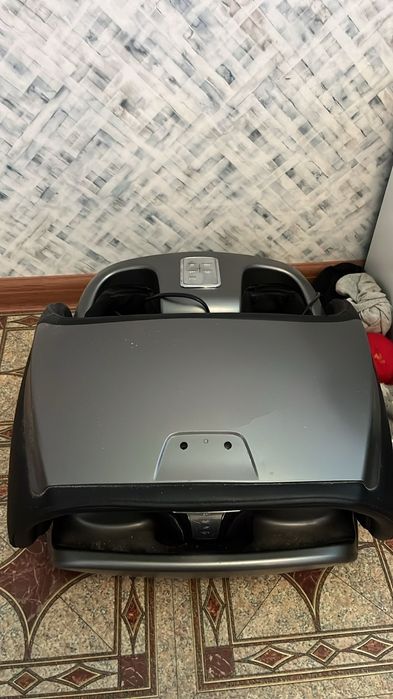 Продам для ног массажёр