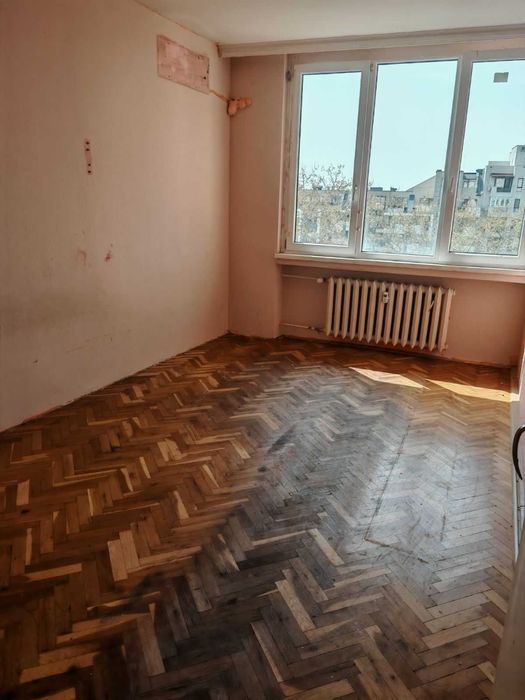 Продава се Тристаен апартамент в Пловдив, Мараша - 60 кв.м за 1063 €/кв.м - Снимка #1