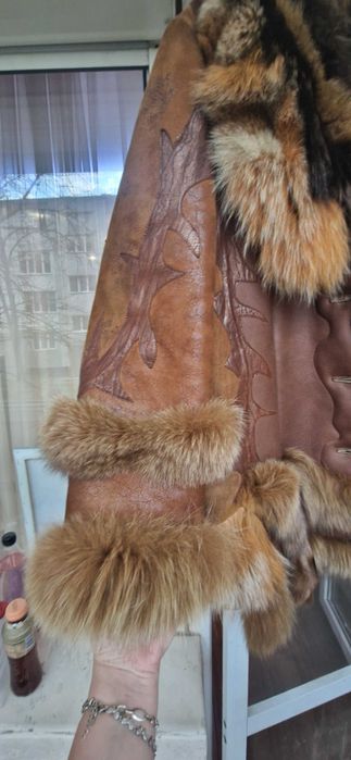 Кожено палто от естествен косъм