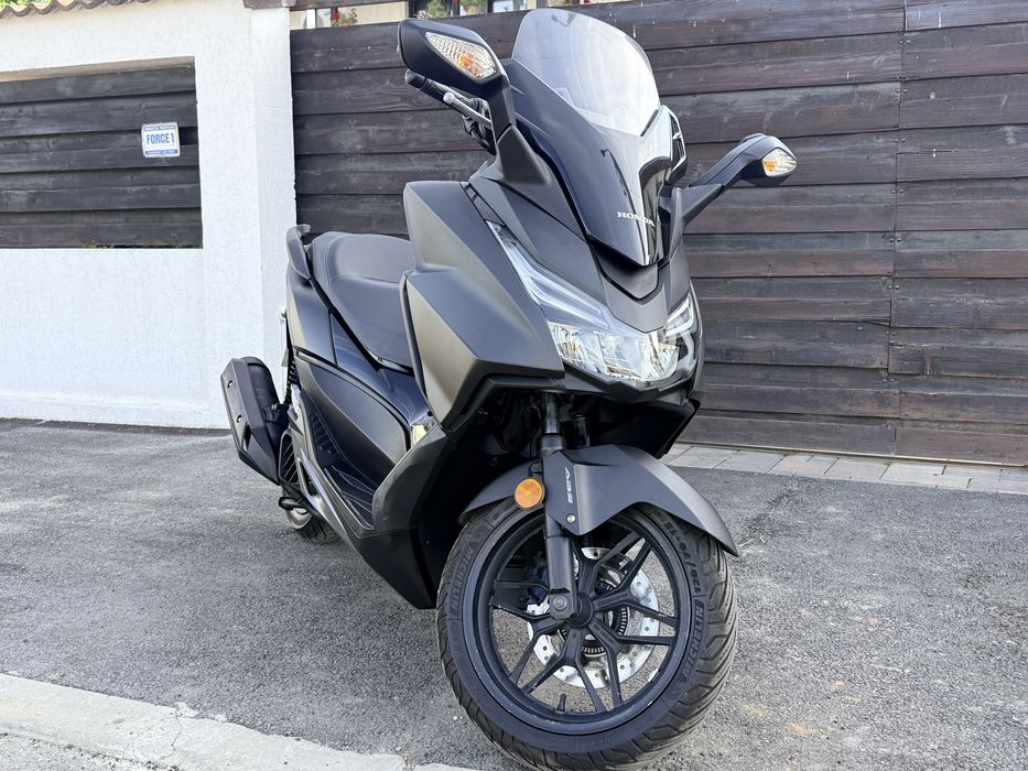 Honda forza, honda 125cc, scuter 125cc, motoscuter honda, conduci cu B