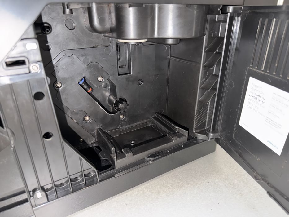 Espresor automat Philips EP3510 - Garantie