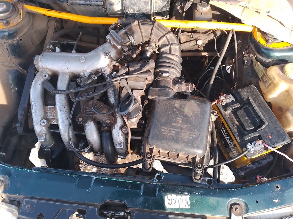 Продам ваз 2112 5 летка 2003 года