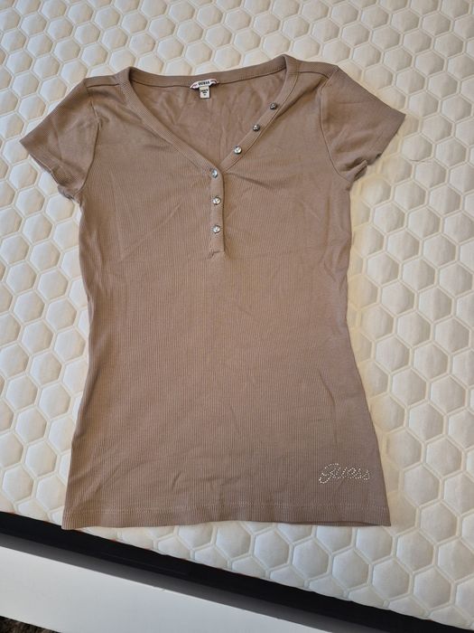 Tricou damă Guess mărimea xs