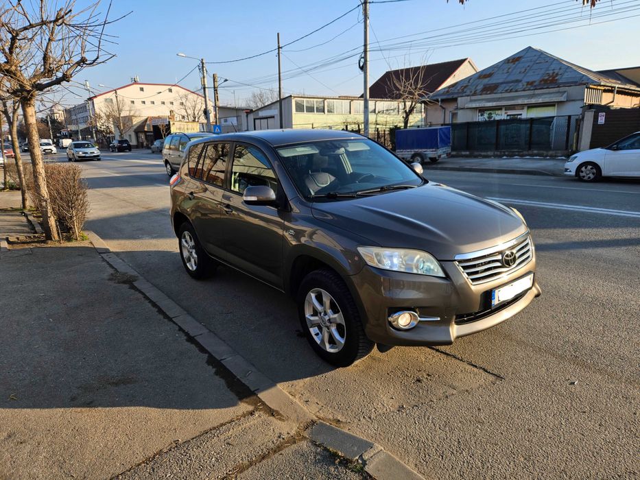 TOYOTA RAV4 III DIESEL / 4x4/cutie automata/ 2010 EURO 5/ 315000km