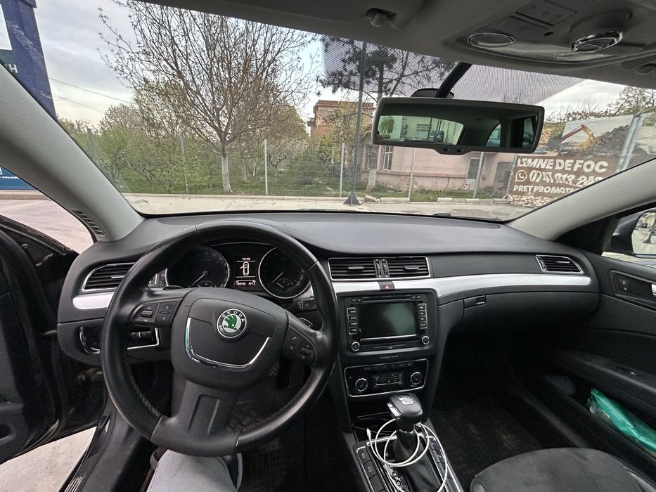 Skoda superb 2 - 2012 break , panoramic, 4x4 2.0 tdi 140cp automata full option piele