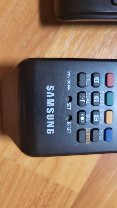 Samsung Telecomanda fuctionala 40 lei buc