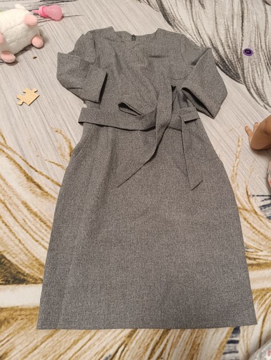 Платья, юбки 40-42 размер