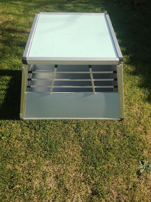 Кучешка колиба - къщичка Алуминиева