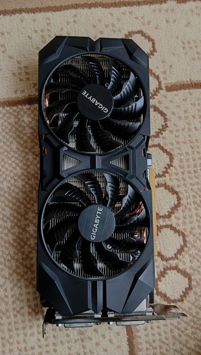 Продам видеокарту Gigabyte GTX 960 2GB