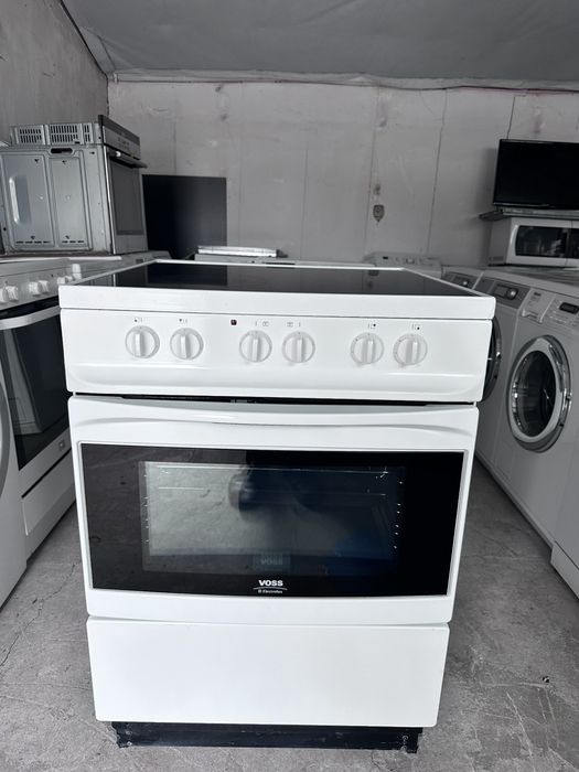 Печка +гаранция. Керамичен плот. Конвекция. Безплатна доставка в София