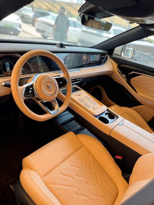 Voyah Free 2025 — 2