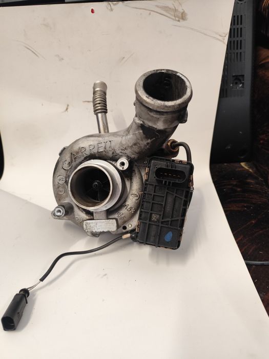 Турбина VW Touareg 3.0TD 16V 240 k 2012 година