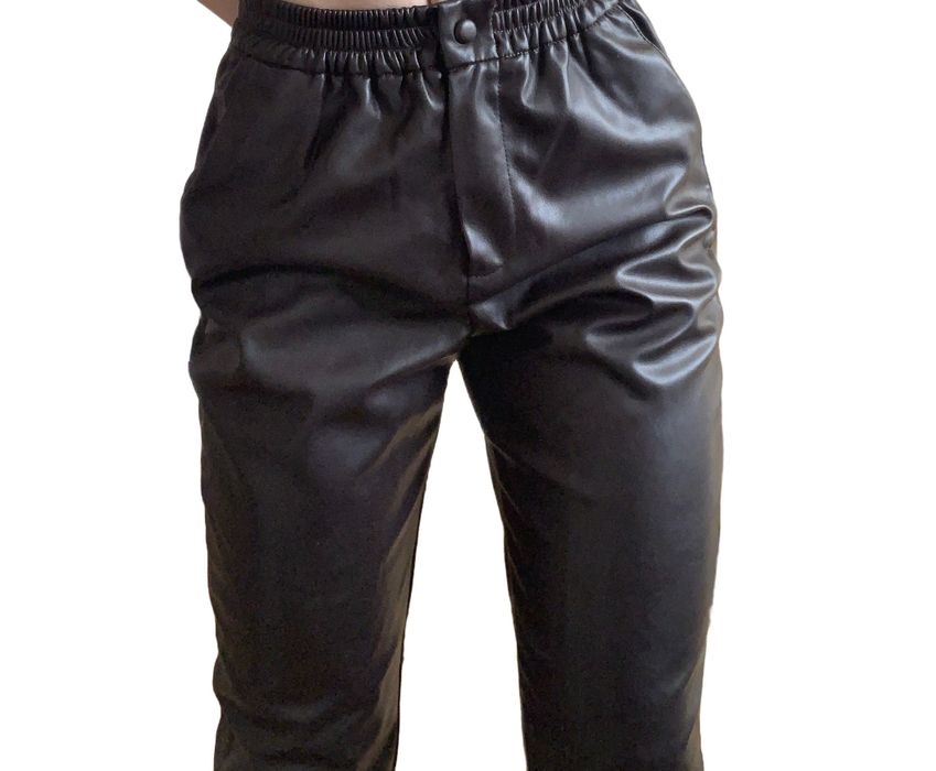 Кафяв кожен панталон