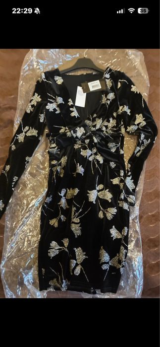 Rochie deosebita , noua