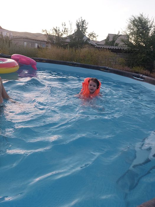 Продам большой каркасный бассейн