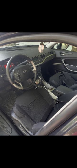 Citroen c5, 2.0 Automat, suspensie Hydractive  3+      4550 euro negociabil 07 45 633 720