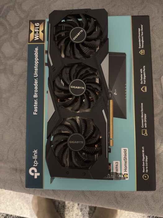 Видео карта AMD 5700XT 8GB