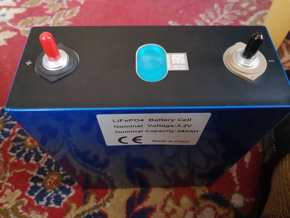 Нова соларна батерия LiFePO4 15kw 48V EVE 280Ah