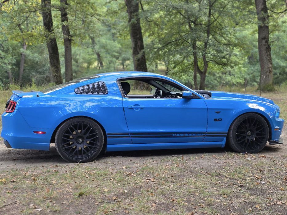 Ford Mustang ROUSH