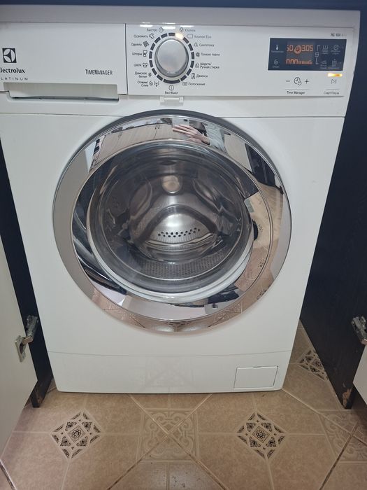 Продается стиральная машинка Electrolux 7 кг,